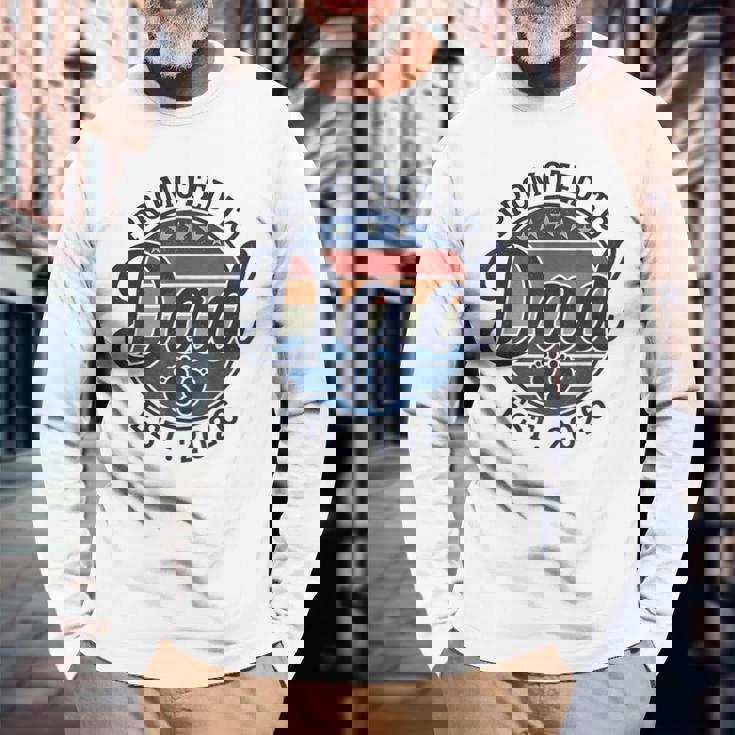 はじめてのお父さんがパパに昇進 2026 父の日男性 長袖Tシャツ 高齢者への贈り物