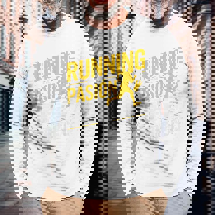 ランニングマン おもしろビール ギフト アイデア 面白い 長袖Tシャツ 高齢者への贈り物