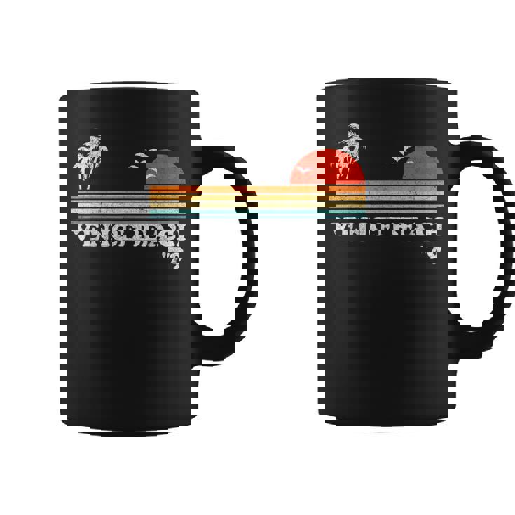 ヴィンテージ ベニス ビーチ カリフォルニア レトロ サンセット サーフィン 70年代のギフト コーヒーマグ