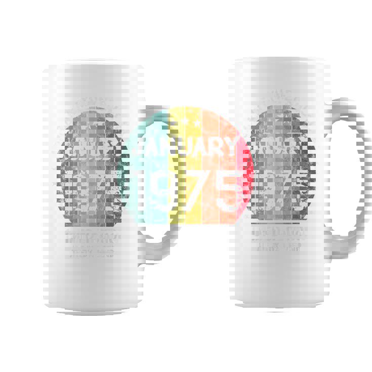 1975年1月以来絶対に素晴らしい男性と女性の誕生日。 コーヒーマグ