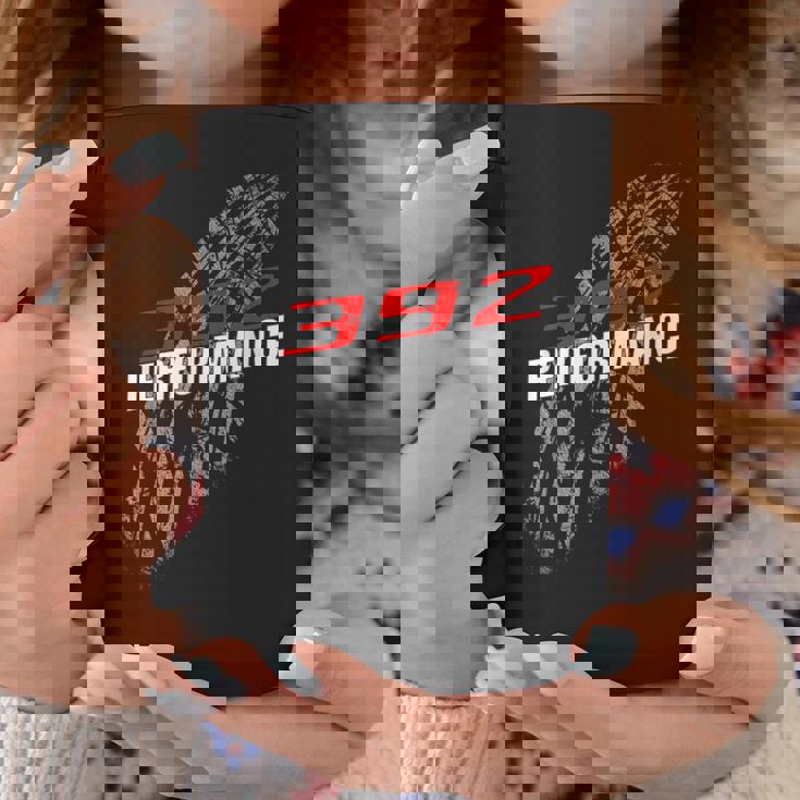 392 パフォーマンス 64 タイヤマーク レースカー コーヒーマグ 面白い贈り物