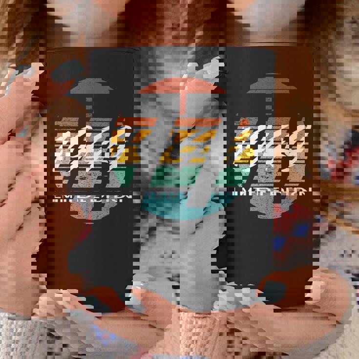 77 歳の誕生日男性女性 77 歳 1949 面白いギフト コーヒーマグ 面白い贈り物