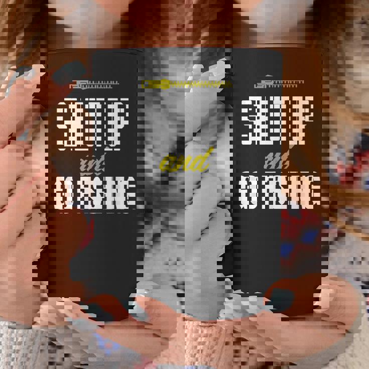 hut Up And Go Fishing Fisher Lover Fish Fishing コーヒーマグ 面白い贈り物