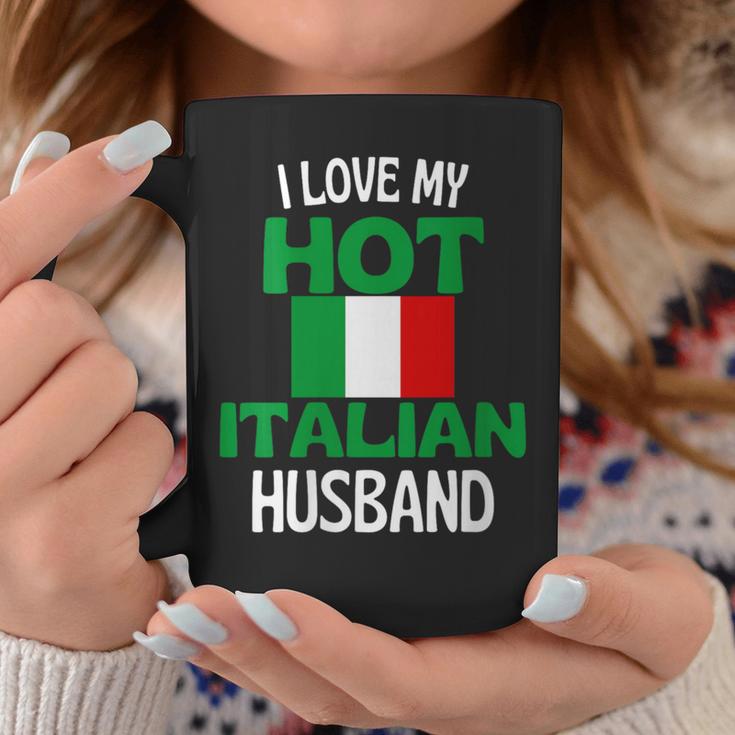 J Aime Mon Mari Italien Chaud Drôle De Relation Avec L Italie Tasse Cadeaux drôles