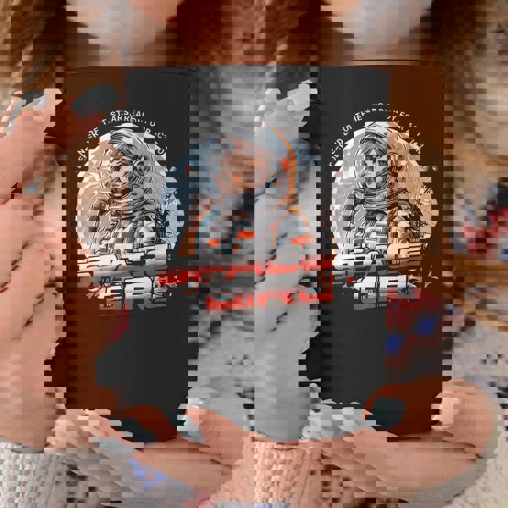 Sf宇宙少女ディフェンダー・オブ・ザ・スターズ・レディ・フォー・アクション。 コーヒーマグ 面白い贈り物