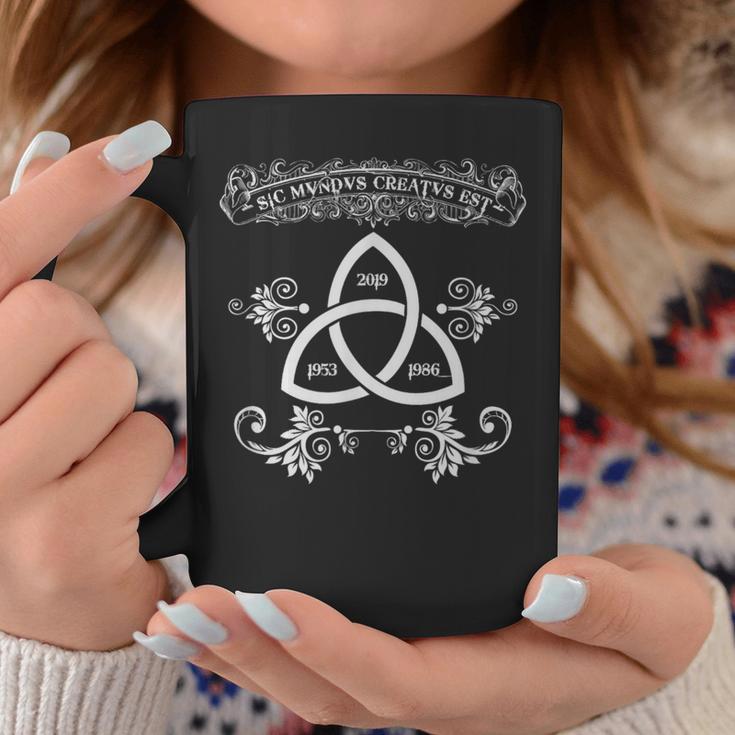 Sic Mundus Creatus Est -Erie Favorita Dark Taza de café Regalos divertidos
