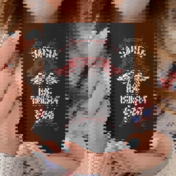 Simpson Blood Runs Through Myeins 苗字 Family コーヒーマグ 面白い贈り物