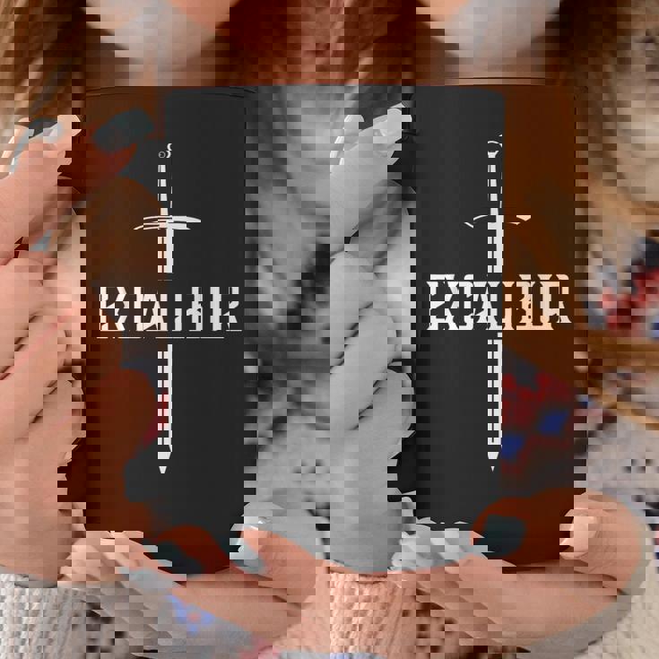 エクスカリバー アーサー王の石の中の伝説の剣 コーヒーマグ 面白い贈り物