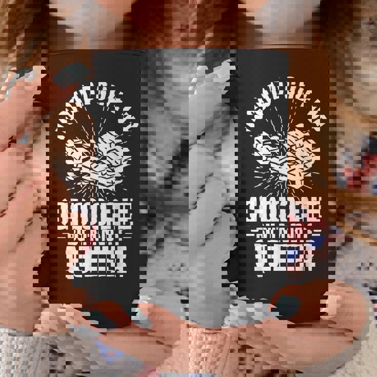 チョコレートはあきらめることができたけど禁煙者じゃない コーヒーマグ 面白い贈り物