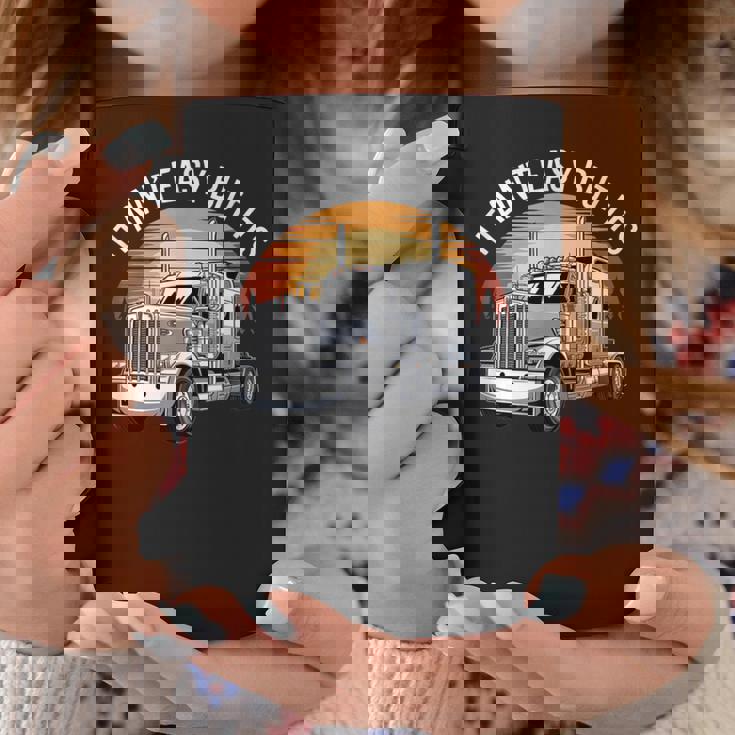 トラッカー・イズ・ファン・ケンワース・イット コーヒーマグ 面白い贈り物