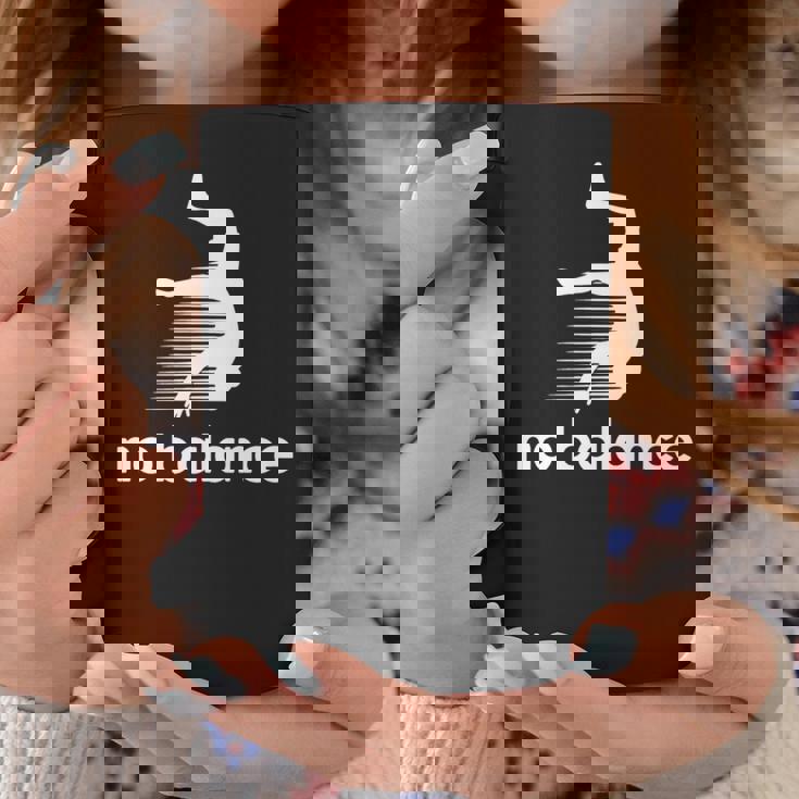 ノーバランス – 面白いフリップ失敗、体操、パルクールスタントフォール。 長袖tシャツ コーヒーマグ 面白い贈り物