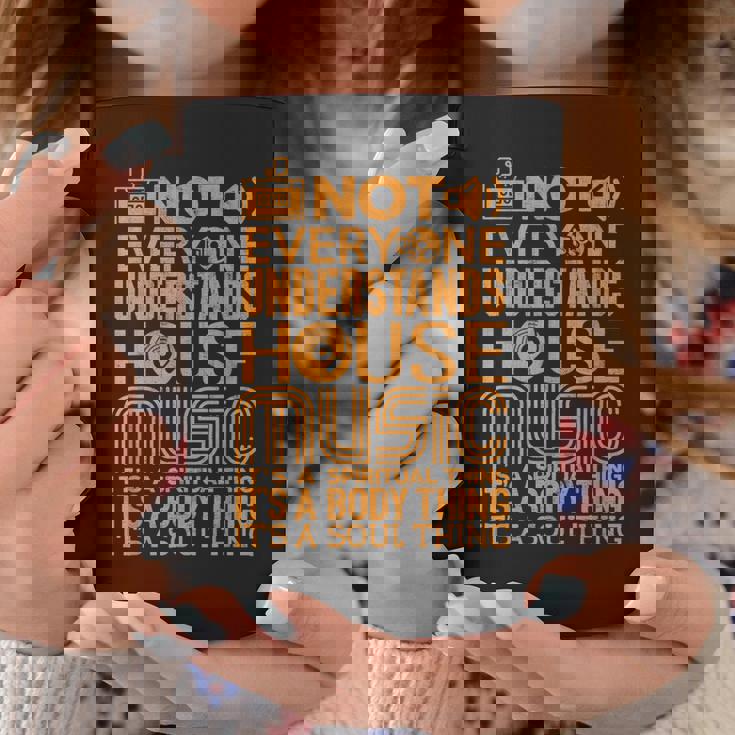 ハウスミュージック愛好家シャツ誰もがハウスミュージックを理解しているわけではない コーヒーマグ 面白い贈り物