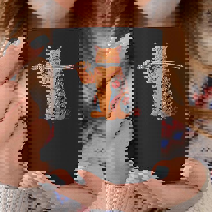 ヤクザ 猫 サムライ タトゥー 日本語 オレンジ 猫 グラフィック コーヒーマグ 面白い贈り物