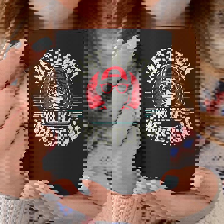 レスリングが大好きな少年 少年&キッズ レスラー コーヒーマグ 面白い贈り物