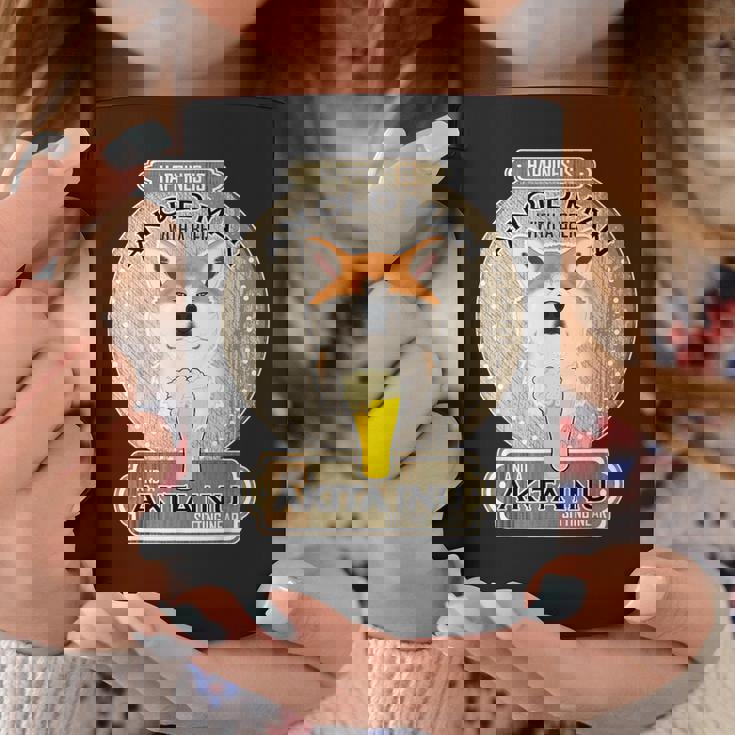 幸せはビールを持つ老人にあり 秋田犬 コーヒーマグ 面白い贈り物