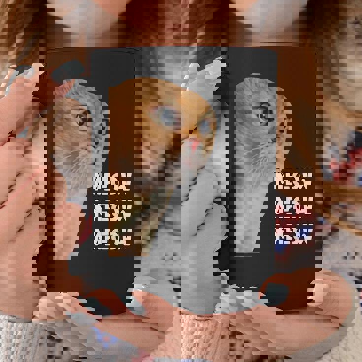 愚かなおしゃべり猫のミームニャーニャーニャー。 コーヒーマグ 面白い贈り物