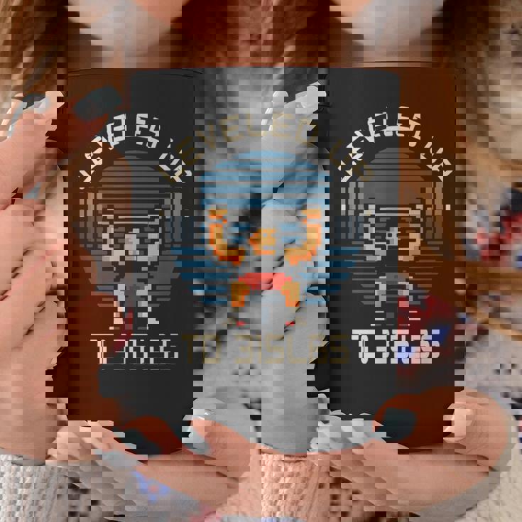 最大330ポンドのベンチプレスゲーマーフィットネスレベル。 コーヒーマグ 面白い贈り物