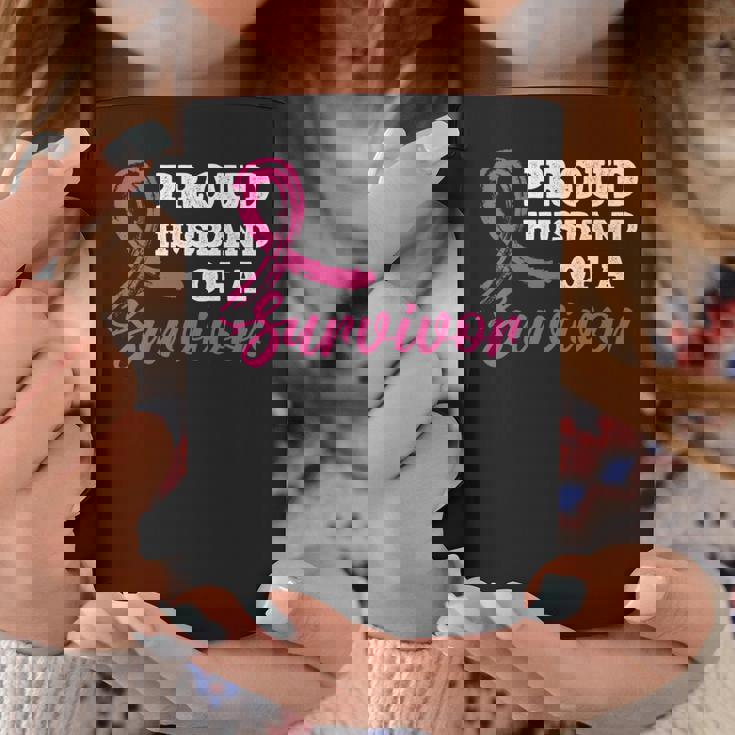 生存者の乳がん啓発の誇り高き夫。 長袖tシャツ コーヒーマグ 面白い贈り物