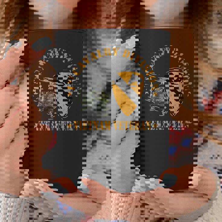 第1空騎兵師団 ベトナム 退役軍人 Uh1 ガンシップパパ 長袖tシャツ コーヒーマグ 面白い贈り物