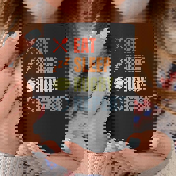 食べる寝るラグビーリピートラグビーコーチチームスポーツ コーヒーマグ 面白い贈り物