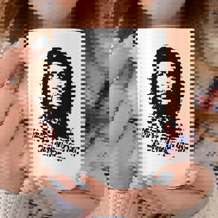 チェ・ゲバラ・キューバ革命「ハスタ・ラ・ヴィクトリア・シェンプレ」 コーヒーマグ 面白い贈り物