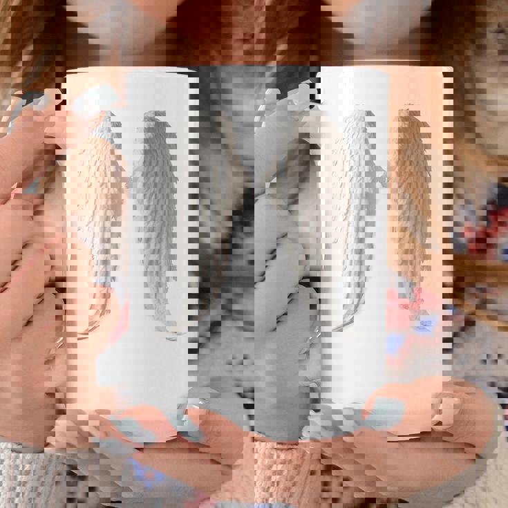 背面にリアルな白い天使の羽。 コーヒーマグ 面白い贈り物