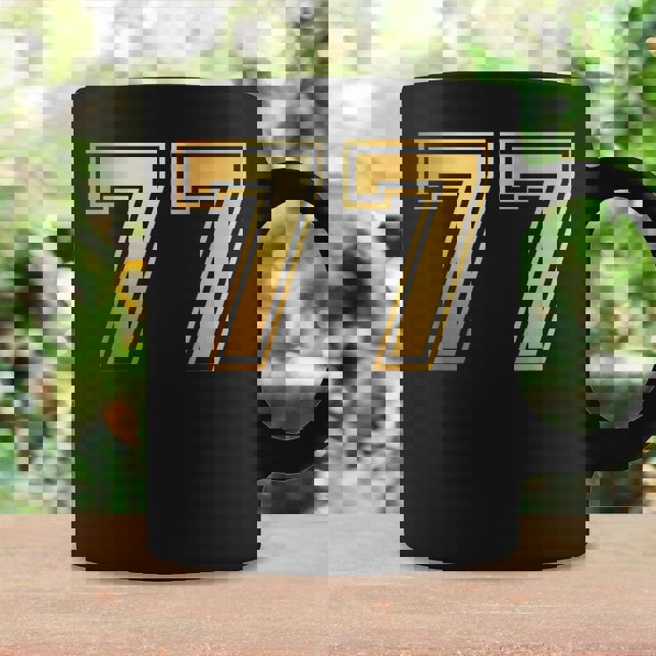 77 ナンバーセブンティセブンチーム スポーツ グラフィック 代表チームマッチング コーヒーマグ ギフトのアイデア