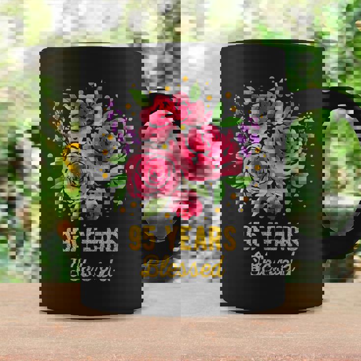 95歳 祝福されたかわいいバラの花 95歳 95歳の誕生日 コーヒーマグ ギフトのアイデア