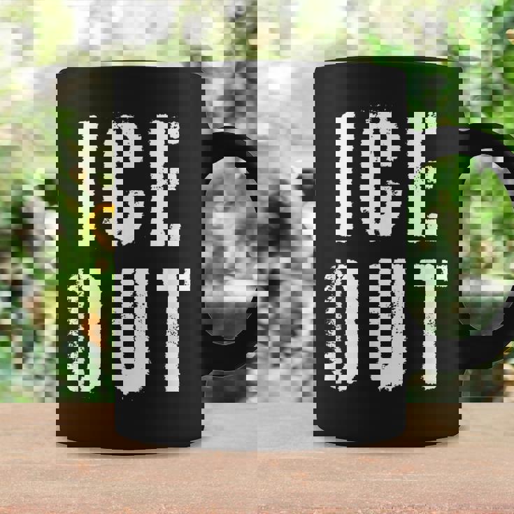 Ice Out コーヒーマグ ギフトのアイデア