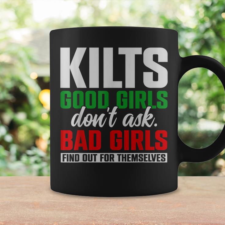 Las Chicas Buenas No Le Preguntan A Las Chicas Malas Taza de café Ideas de regalos