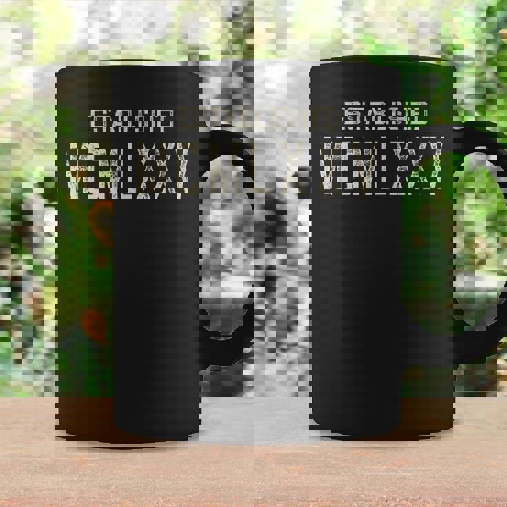 Mcmlxxv 1975年設立 ローマ数字。 コーヒーマグ ギフトのアイデア