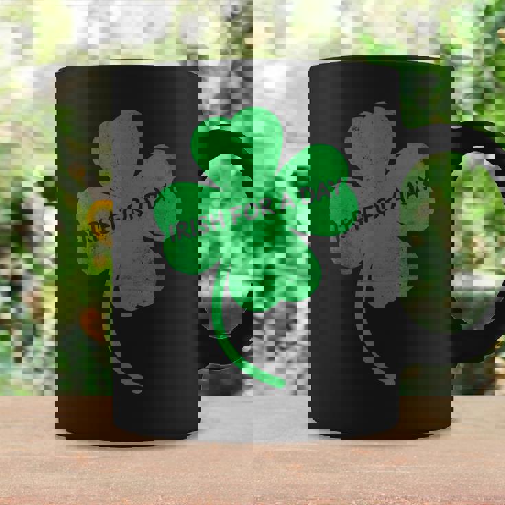 アイリッシュ・フォー・ア・デイ 聖パトリックの日のシャムロック・アイルランドの衣装 コーヒーマグ ギフトのアイデア