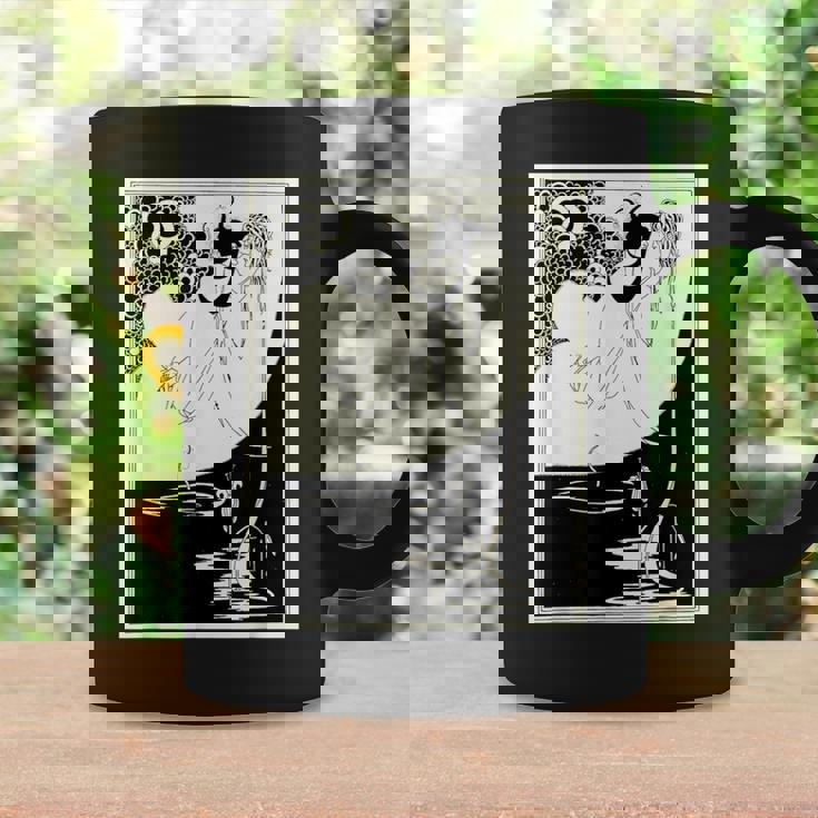 オーブリー・ビアズリーによるクライマックス1893 コーヒーマグ ギフトのアイデア