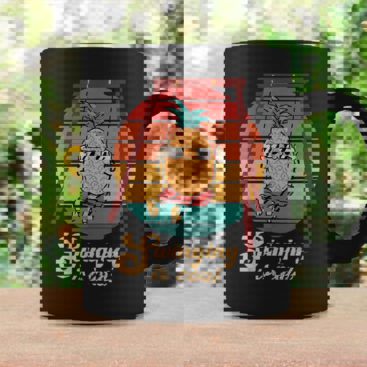 スイング パイナップル スイング クール 面白い フルーツ 男性 女性 子供 Pineapple コーヒーマグ ギフトのアイデア