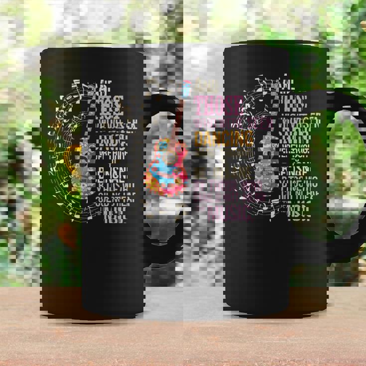 ヒッピーギターと平和の踊りを見た者たち コーヒーマグ ギフトのアイデア