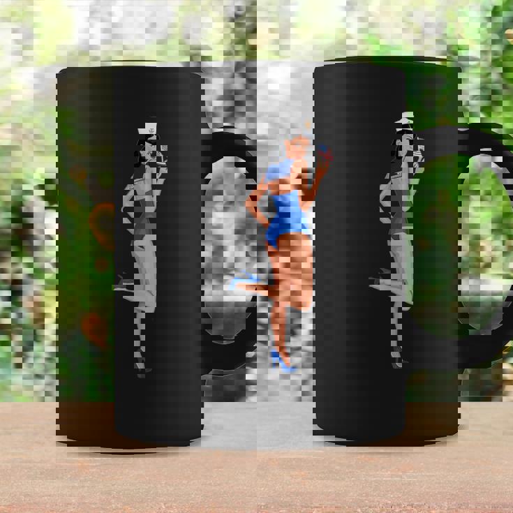 ピンナップガール セーラー アメリカ国旗 コーヒーマグ ギフトのアイデア