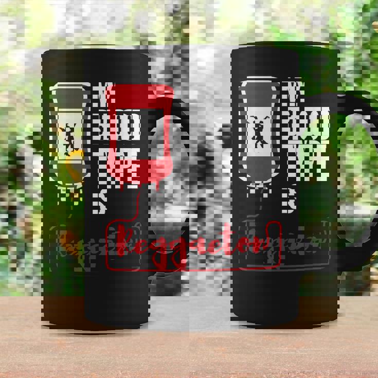 レゲトン ギフト ラテン ダンス ダンス ダンサー レゲトン コーヒーマグ ギフトのアイデア