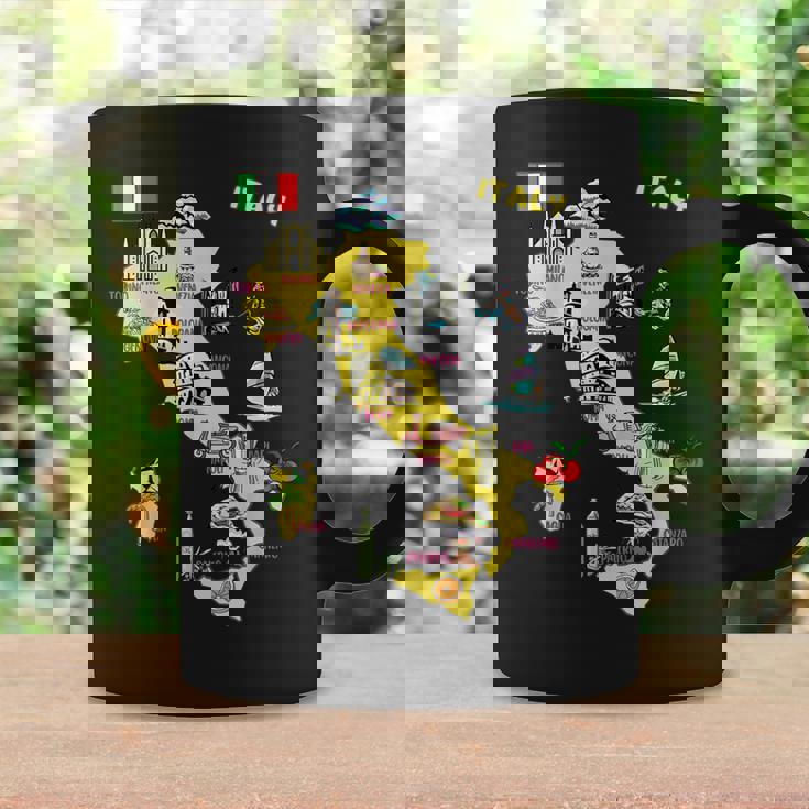 手描きのイタリア地図 観光地 コーヒーマグ ギフトのアイデア