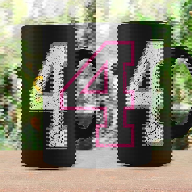 番号 4 ピンクのお気に入りの番号 コーヒーマグ ギフトのアイデア