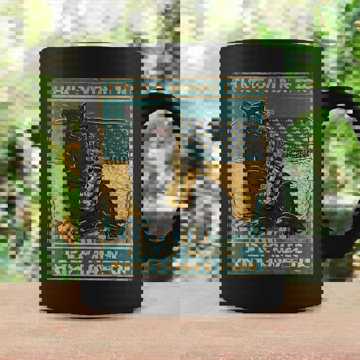 面白い レトロ 猫 演奏 サックス ヴィンテージ 音楽 コーヒーマグ ギフトのアイデア