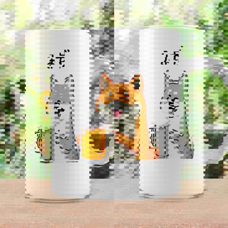 【みず】 柴犬 ビール 酒 生ビール 水 酒好き飲酒 おもしろ 面白い ネタ ウケ狙い お酒 コーヒーマグ ギフトのアイデア