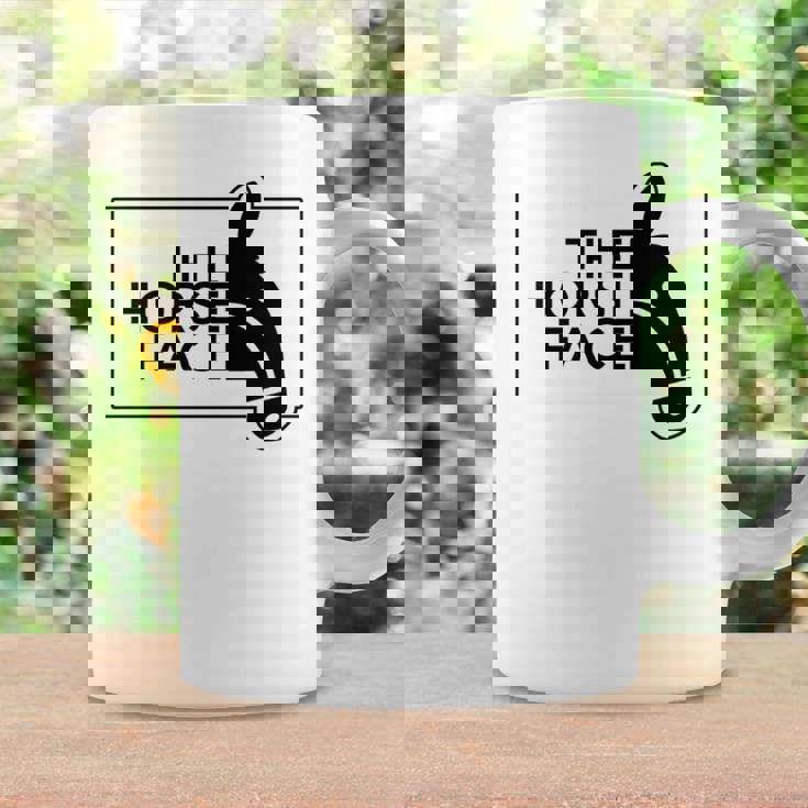 【バックプリント・背中側】ザ・ホース・フェイス The Horse Face 午年 馬 2026 パロディ 長袖tシャツ コーヒーマグ ギフトのアイデア