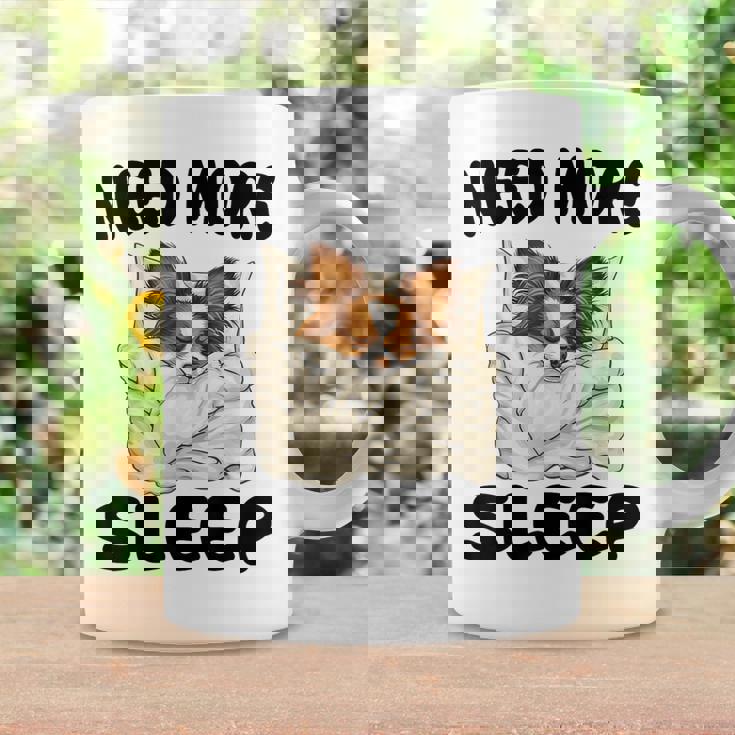 かわいいパピヨンドッグは睡眠パジャマナイトガウンが必要です コーヒーマグ ギフトのアイデア