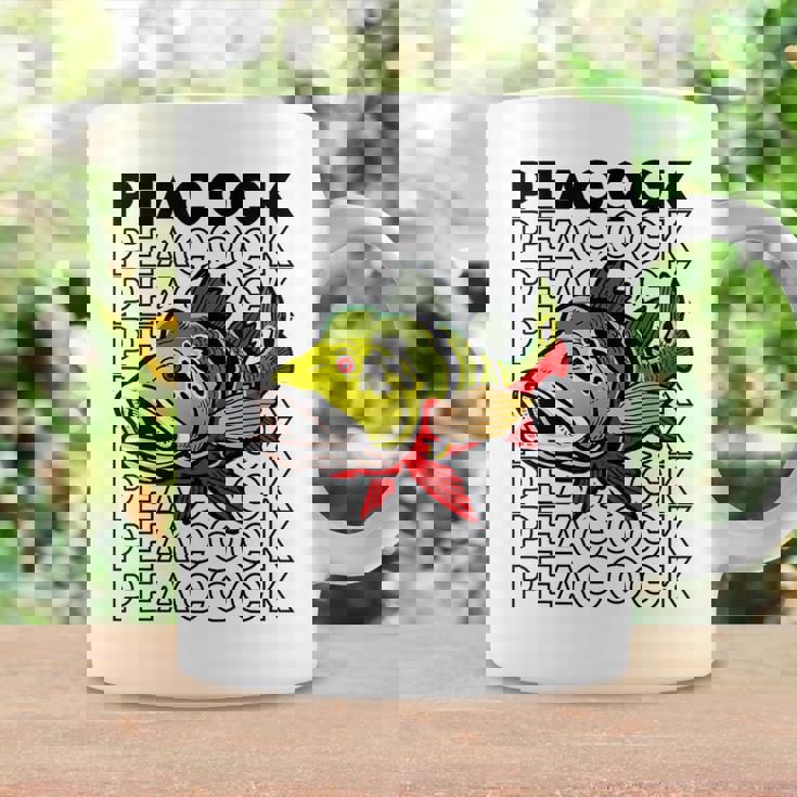ピーコックバス 80 年代スタイルのモンスターフィッシュキーパー コーヒーマグ ギフトのアイデア