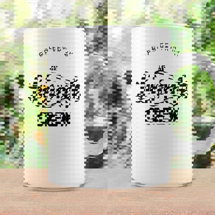 レモネードスタンドシャツ クルーアンドボス レモンジュース サマーイエロー コーヒーマグ ギフトのアイデア