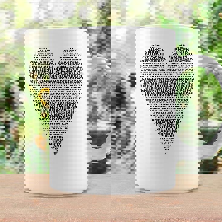 ロシア料理 ペリメニ、オクローシカ、ピロシキ 食べ物 長袖tシャツ コーヒーマグ ギフトのアイデア