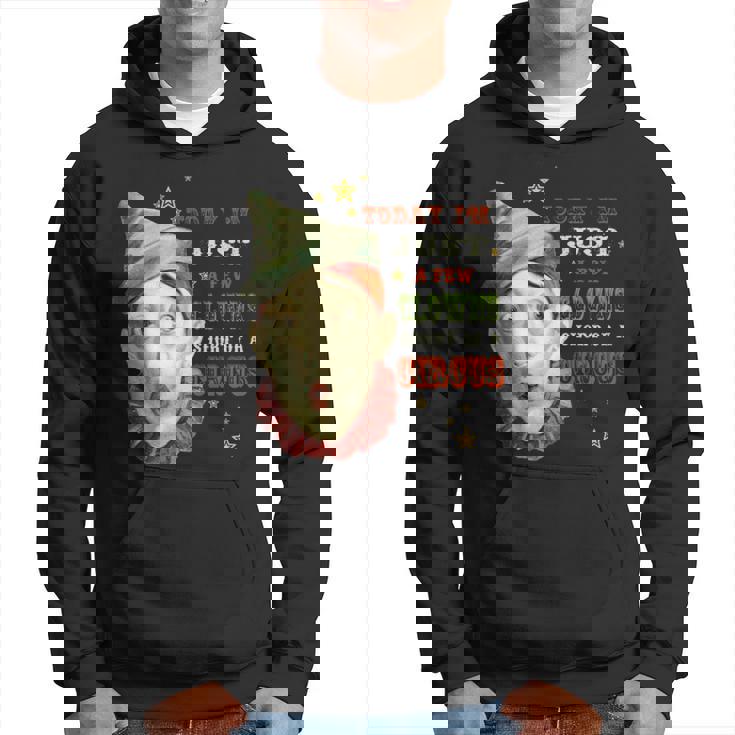 Few Payasos Cortos De Un Circus Manga Larga Sudadera