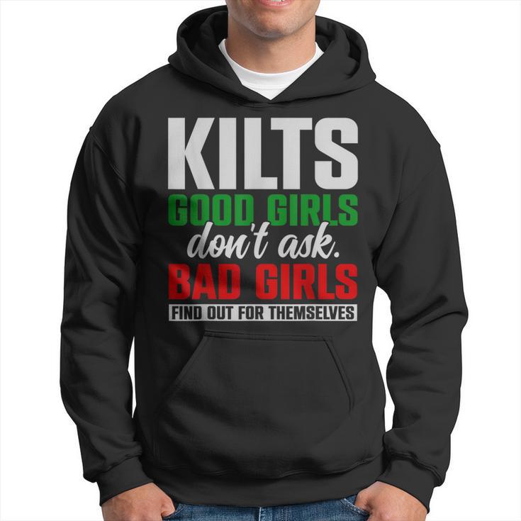 Las Chicas Buenas No Le Preguntan A Las Chicas Malas Sudadera