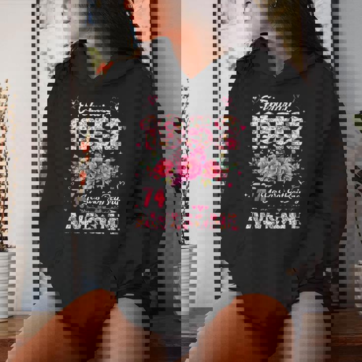 74歳 1952年2月 花柄 74歳 誕生日 男性 女性 レディースパーカー 彼女への贈り物