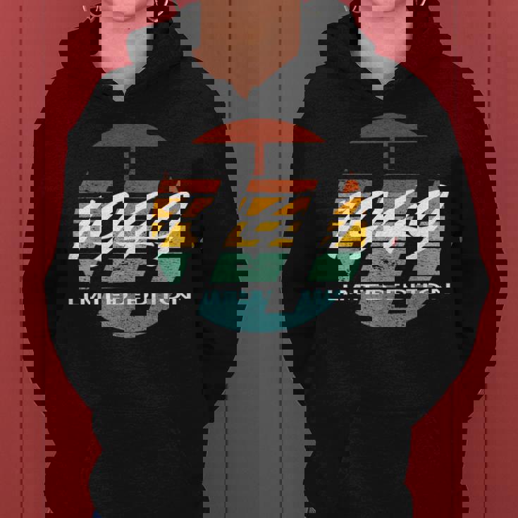 77 歳の誕生日男性女性 77 歳 1949 面白いギフト レディースパーカー